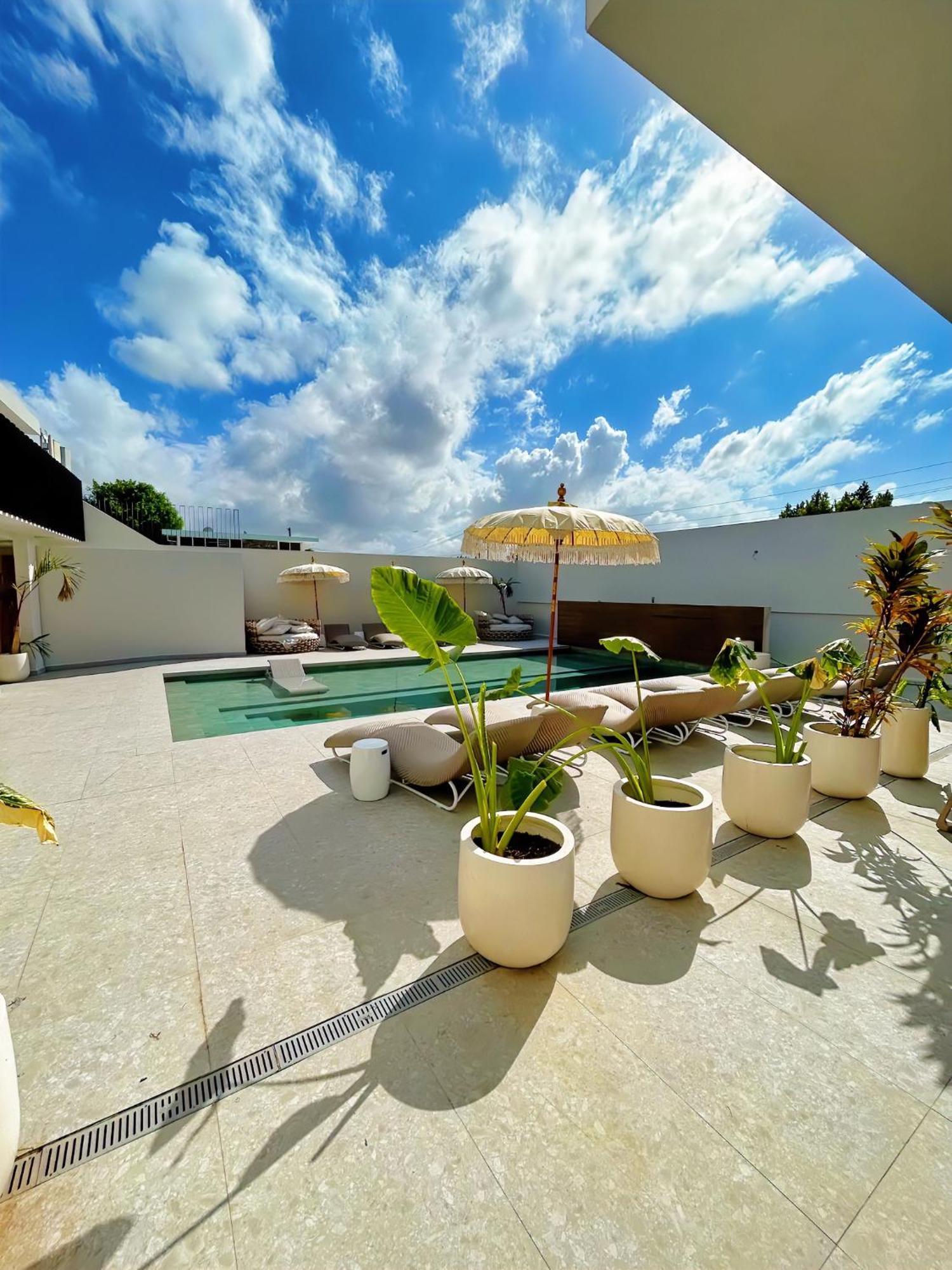 Bali Posh Hotel Pr Carolina Dış mekan fotoğraf