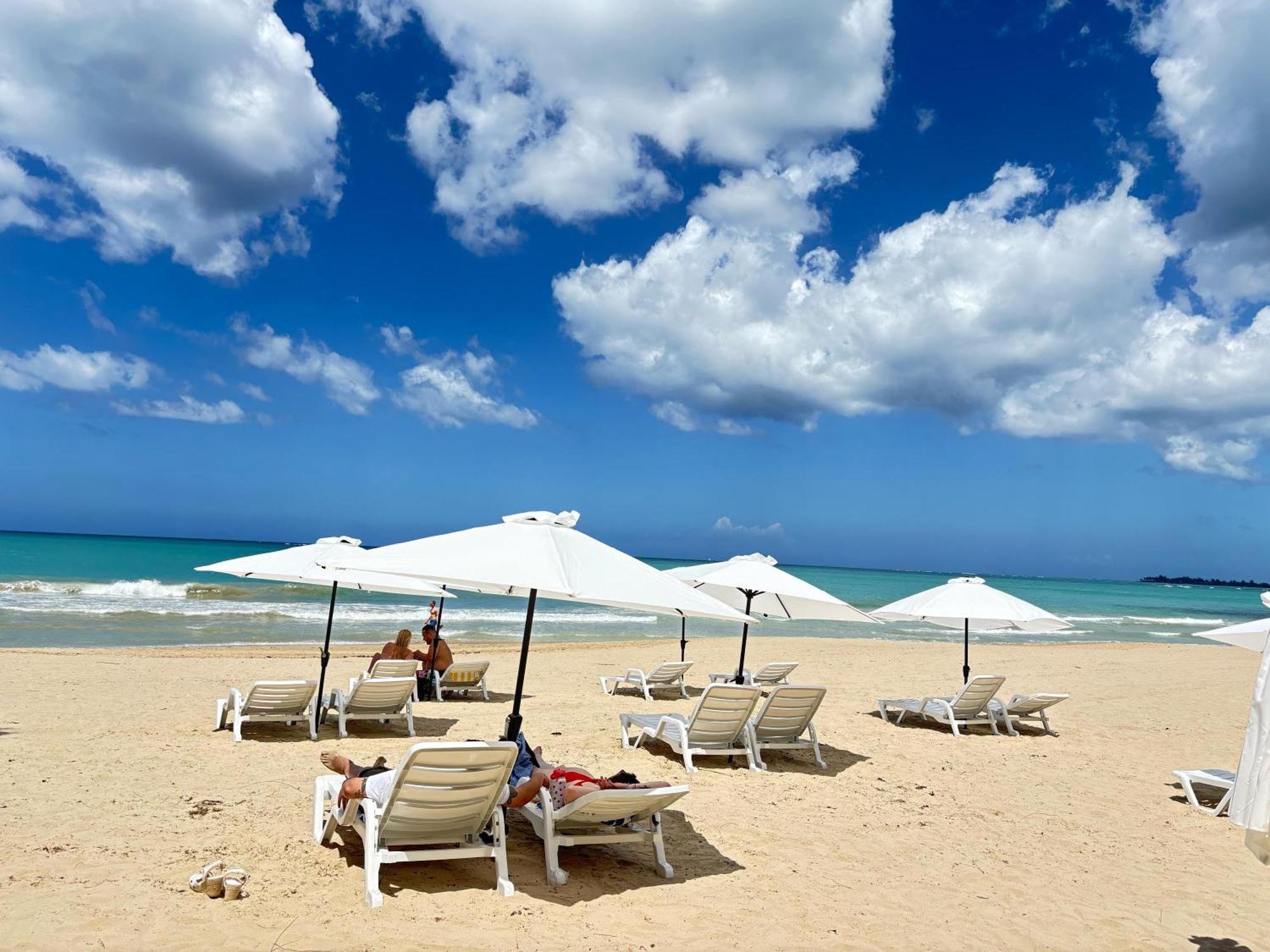 Bali Posh Hotel Pr Carolina Dış mekan fotoğraf